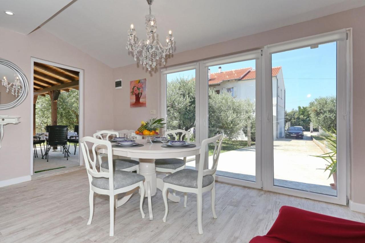 Hacienda Mia With Yacuzzi And Free Parking Zadar Ngoại thất bức ảnh